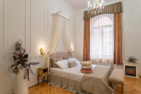 Regina Apartments on Király street Budapest